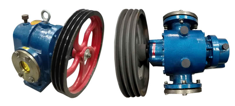 Rotary lobe pumps for asphalt